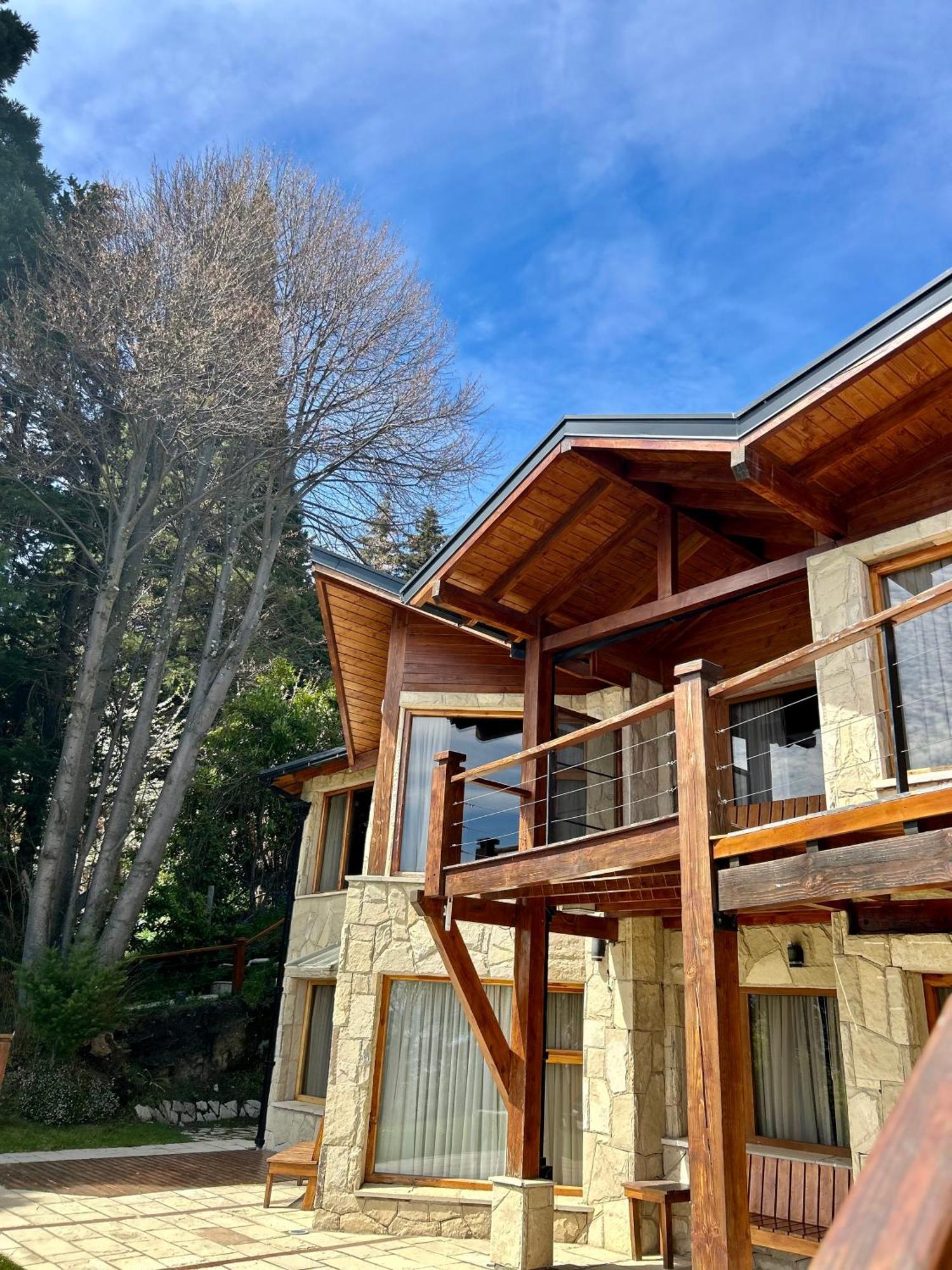 Bahia Paraiso Apart & Suites San Carlos de Bariloche Esterno foto